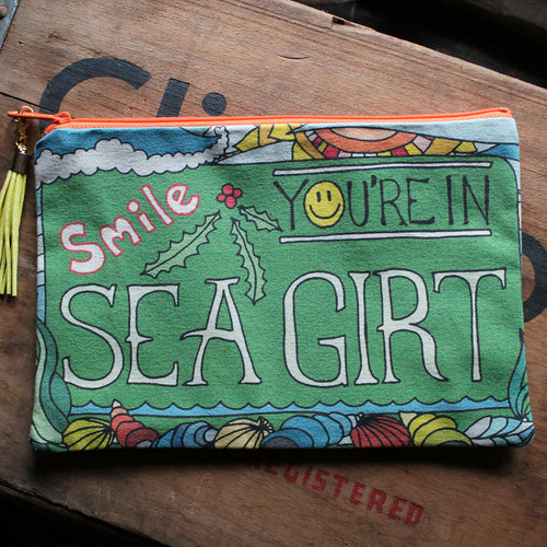 Smile You're in Sea Girt sign bag for sale by RAD Shirts Custom Printing. Sea Girt tote clutch and apparel for sale NJ