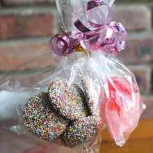 NJ Watercolor hand towel w/ Lip Gummies & Chocolates