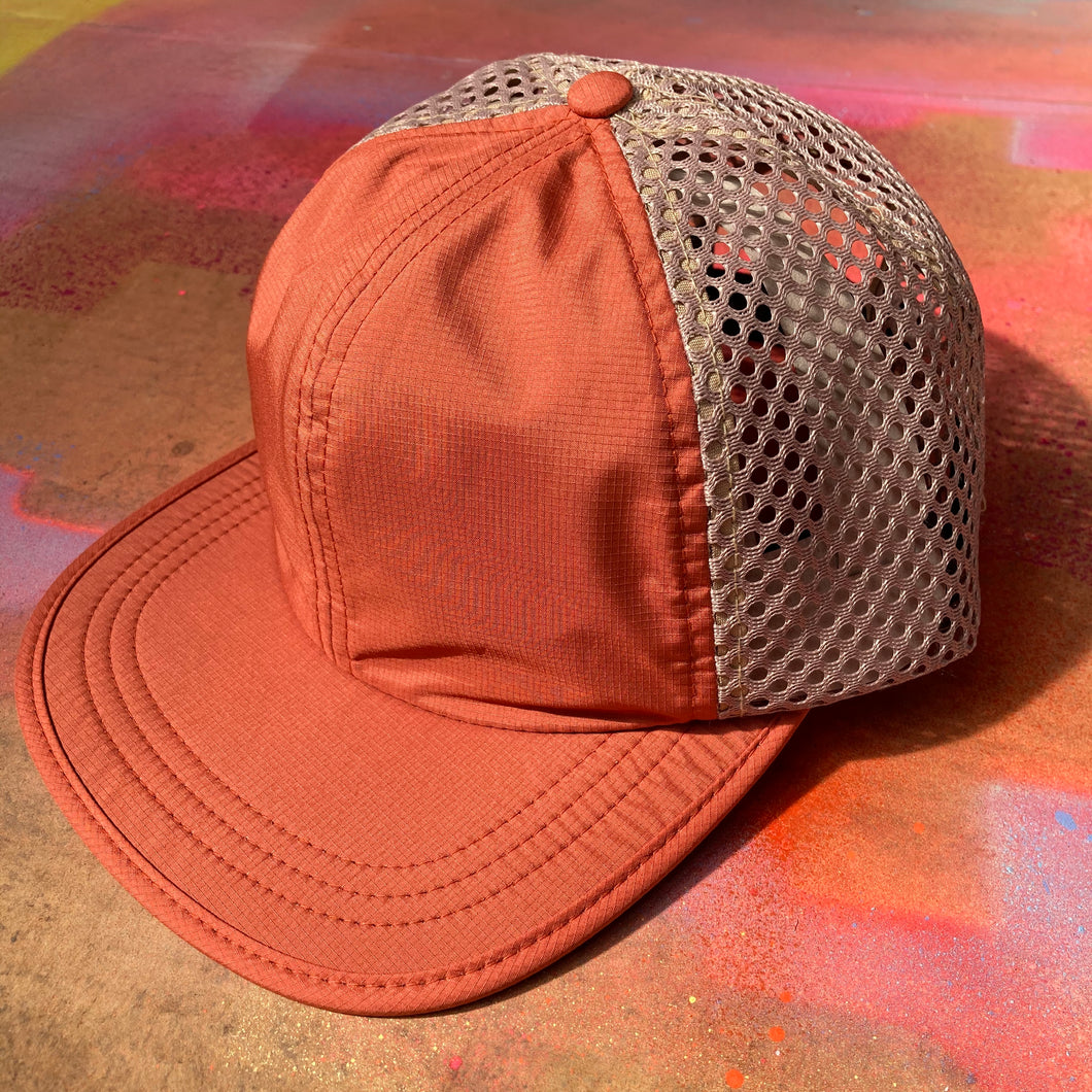 Breathable hiking mesh cap breathable moisture wicking baseball hat trucker for sale