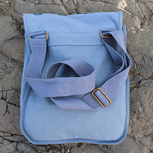 The Collector's Canvas Field Bag